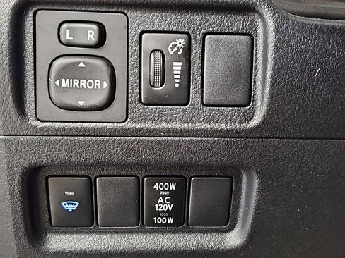 Used 2019 Toyota 4Runner SR5 Premium AWD/4WD image 27