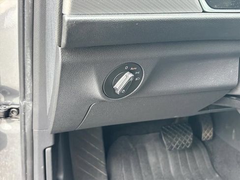 Used 2019 Volkswagen Jetta S FWD image 7