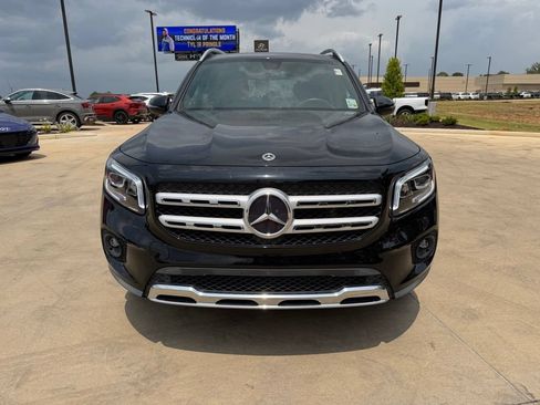 Used 2023 Mercedes-Benz GLB 250 image 5