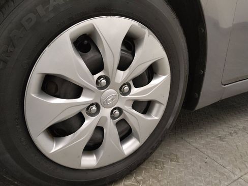 Used 2017 Hyundai Accent SE image 31