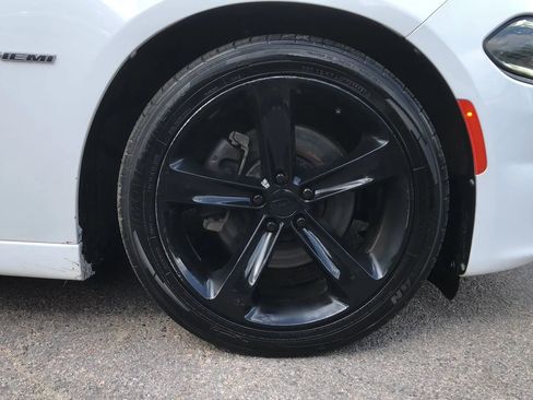 Used 2018 Dodge Charger R/T image 6