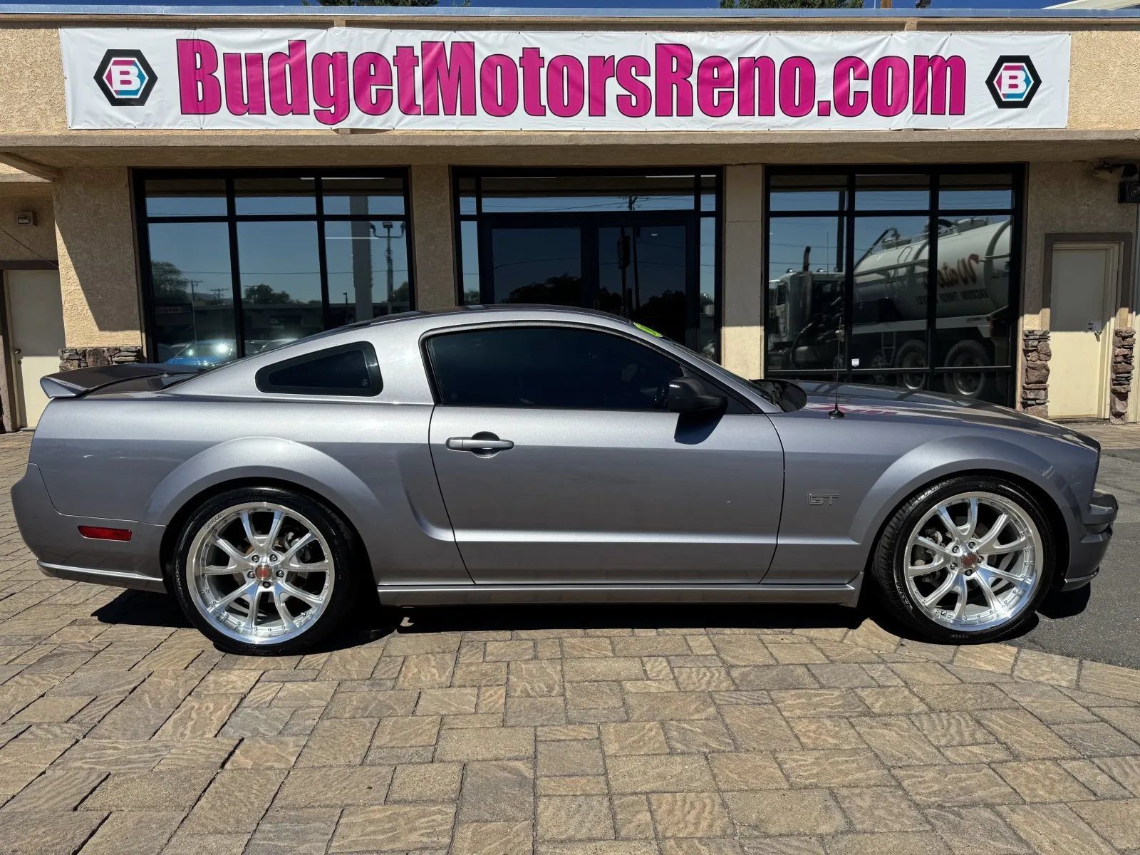 Used 2007 Ford Mustang GT Premium RWD image 1