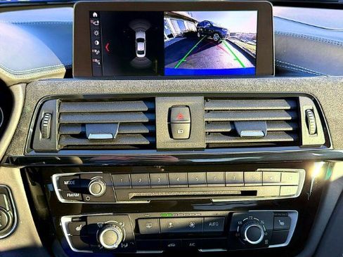 Used 2020 BMW M4 CS w/ Executive Package image 19