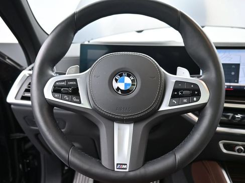 Used 2026 BMW X6 xDrive40i AWD/4WD image 12