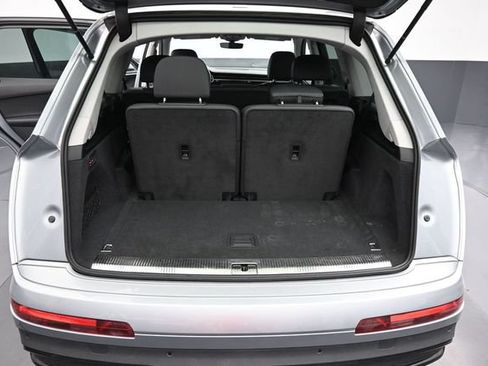 Used 2023 Audi Q7 2.0T Premium Plus w/ Premium Plus Package AWD/4WD image 14