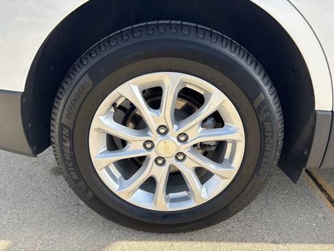 Used 2020 Chevrolet Equinox LT image 9