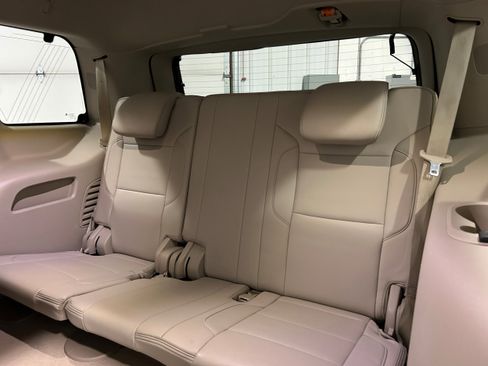 Used 2020 GMC Yukon Denali w/ Denali Ultimate Package image 31