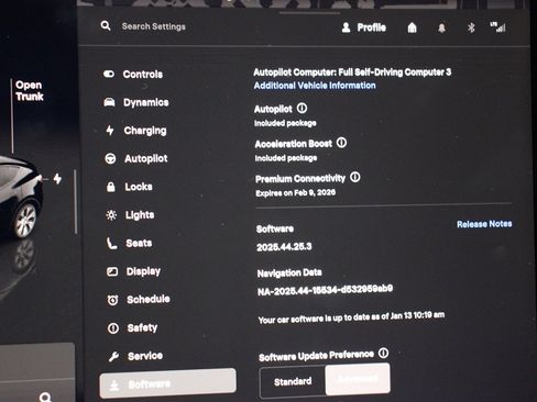 Used 2023 Tesla Model Y Long Range image 22