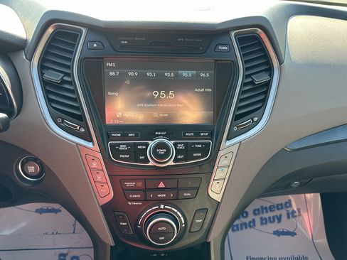 Used 2016 Hyundai Santa Fe SE w/ Option Group 03 image 13