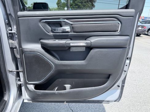 Used 2025 RAM 1500 Laramie AWD/4WD image 33