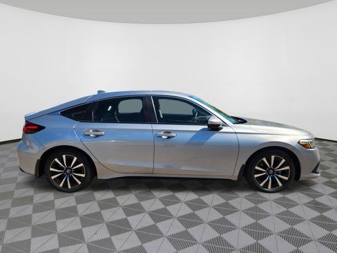 Certified 2023 Honda Civic EX-L image 6