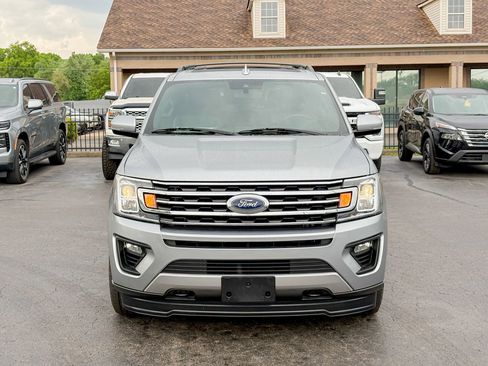 Used 2020 Ford Expedition XLT w/ Equipment Group 202A AWD/4WD image 5