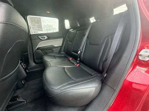 Certified 2024 Jeep Compass Limited AWD/4WD image 23