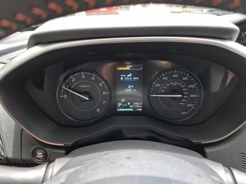 Used 2023 Subaru Crosstrek 2.0i Premium AWD/4WD image 32