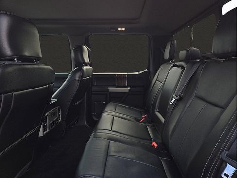 Used 2018 Ford F150 Lariat AWD/4WD image 8