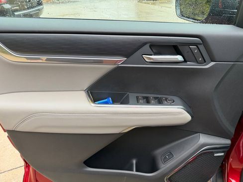 New 2026 GMC Acadia Elevation w/ Elevation Premium Package image 11