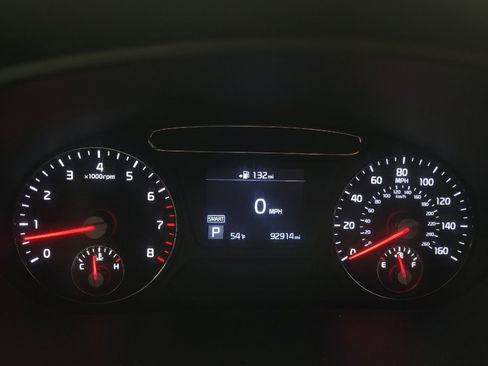 Used 2020 Kia Sorento AWD V6 image 23