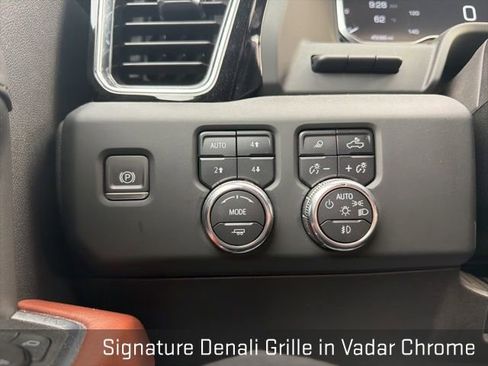 Used 2024 GMC Sierra 2500 Denali Ultimate AWD/4WD image 47