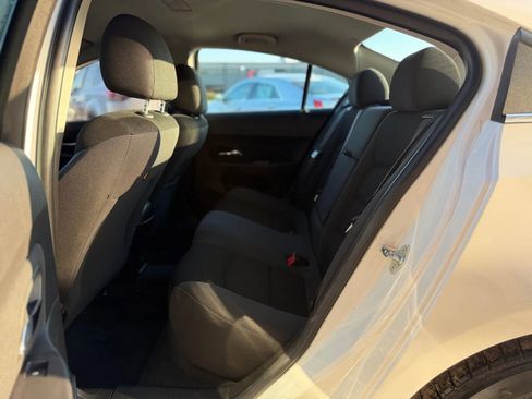 Used 2015 Chevrolet Cruze LT image 15