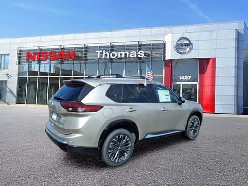 New 2026 Nissan Rogue Platinum AWD/4WD image 3