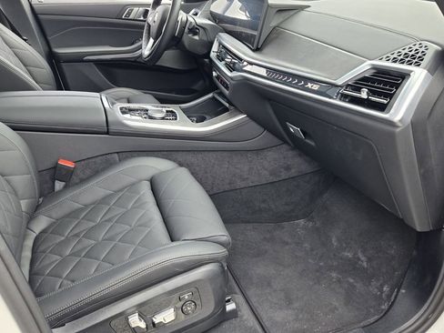 Used 2026 BMW X5 xDrive40i w/ Climate Comfort Package AWD/4WD image 16