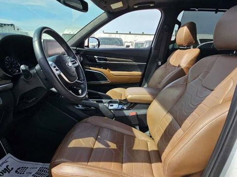 Used 2022 Kia Telluride SX w/ SX Prestige Package image 12