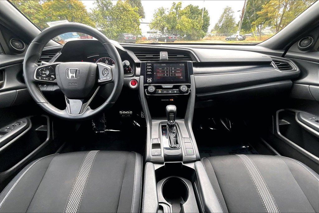 Used 2021 Honda Civic Sport image 16