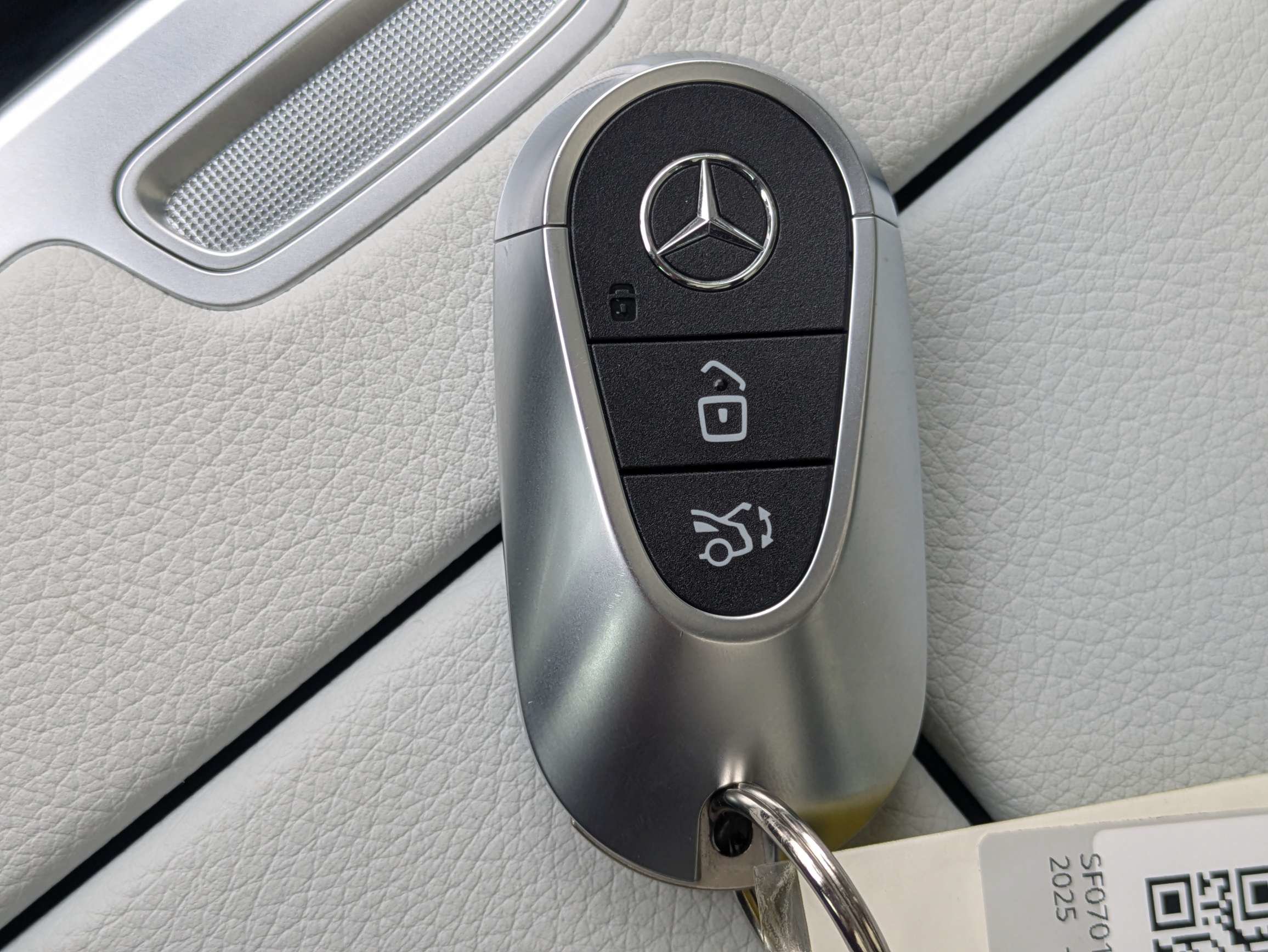 Certified 2025 Mercedes-Benz EQE 350+ 4MATIC Sedan w/ AMG Line Exterior Package image 27