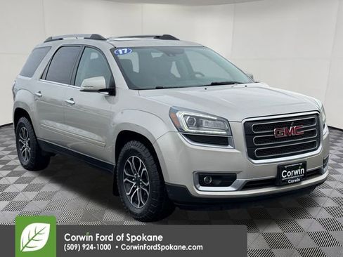 Used 2017 GMC Acadia Limited SLT image 1