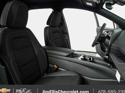 New 2026 Chevrolet Blazer EV LT image 22