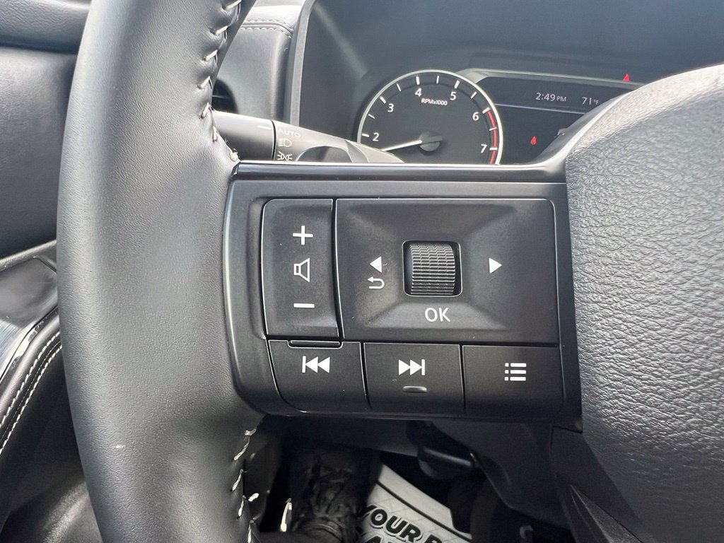 Certified 2025 Nissan Rogue SV AWD/4WD image 23