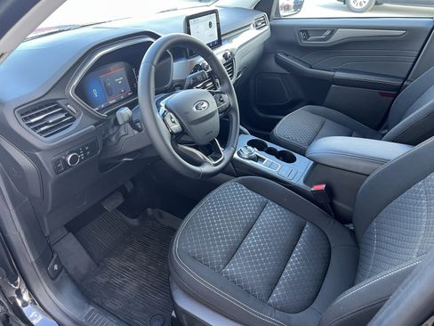 Used 2023 Ford Escape Active image 9