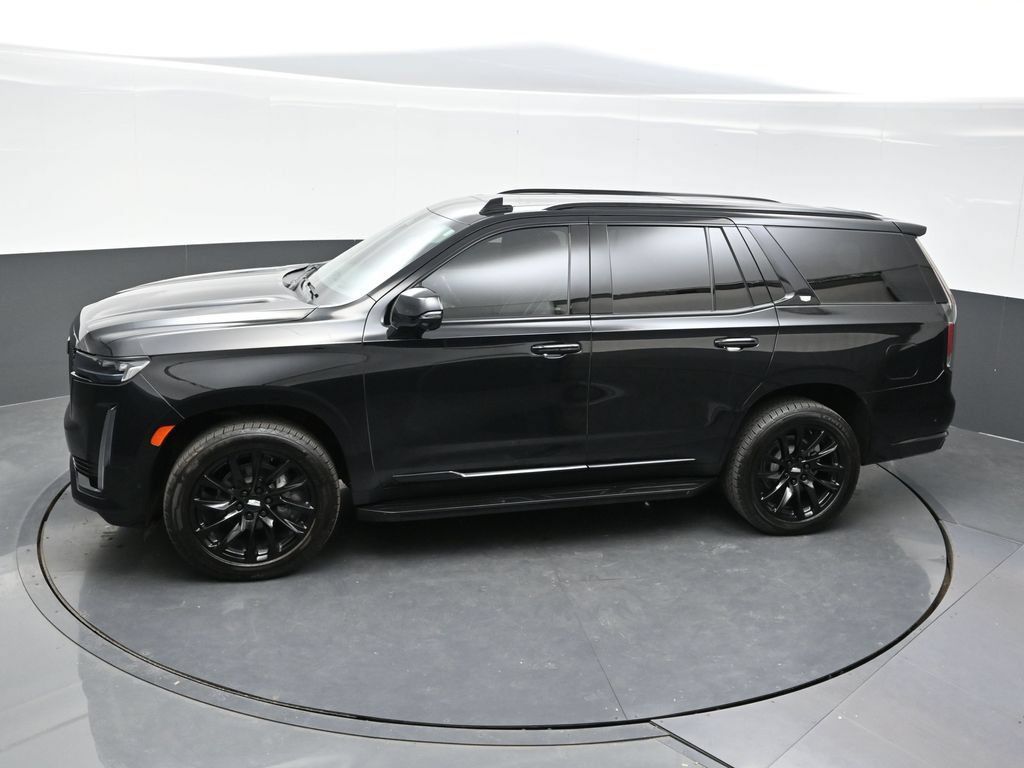 Certified 2022 Cadillac Escalade Sport w/ Touring Package AWD/4WD image 35