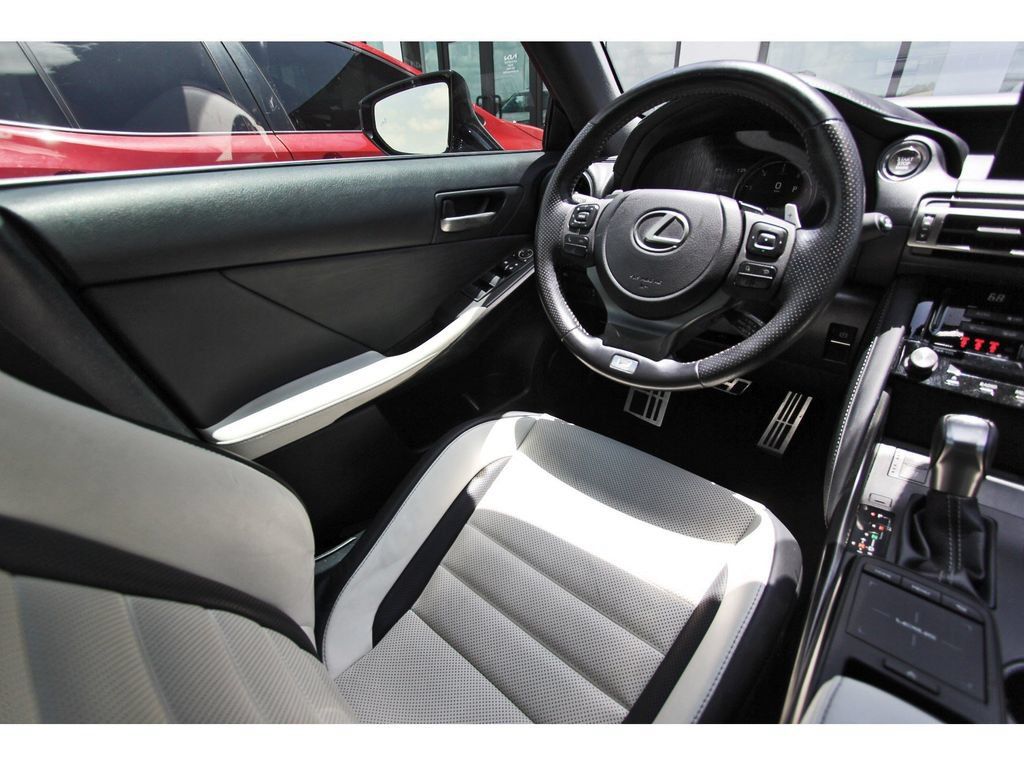 Used 2022 Lexus IS 350 F Sport w/ Accessory Package RWD image 9