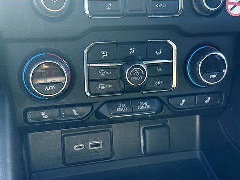 Used 2023 Chevrolet Tahoe LT image 18