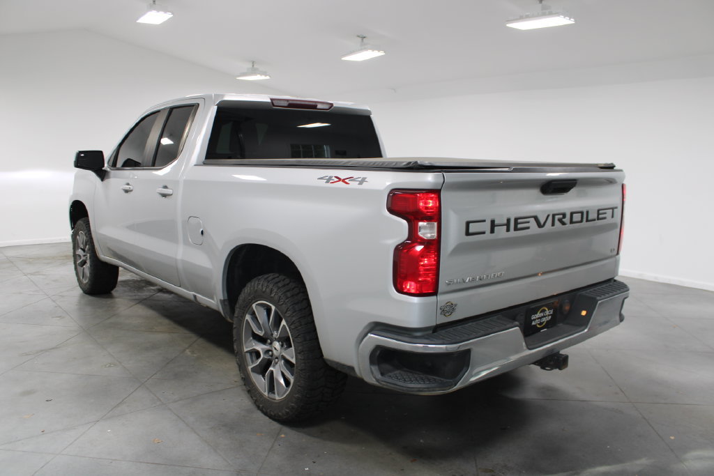 Used 2020 Chevrolet Silverado 1500 LT w/ Trailering Package AWD/4WD image 8