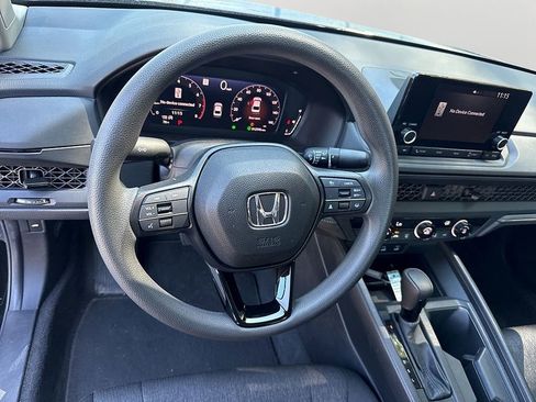 Used 2023 Honda Accord LX image 20