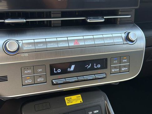New 2026 Hyundai Kona Limited FWD image 23