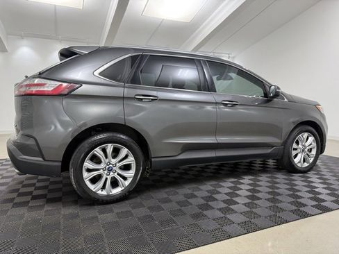 Used 2020 Ford Edge Titanium image 7