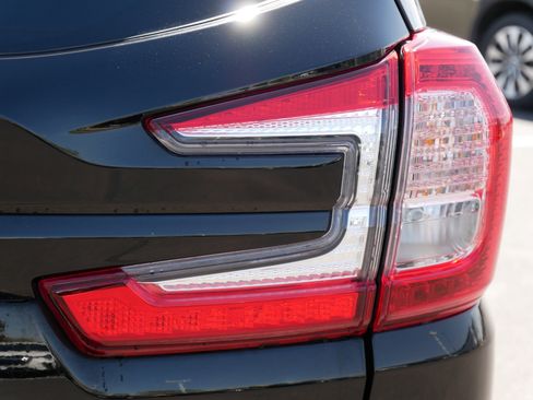 Certified 2024 Subaru Ascent Onyx Edition AWD/4WD image 17