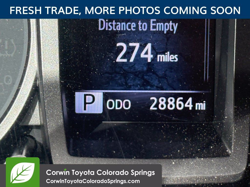 Used 2023 Toyota Tacoma TRD Off-Road w/ Technology Package AWD/4WD image 14