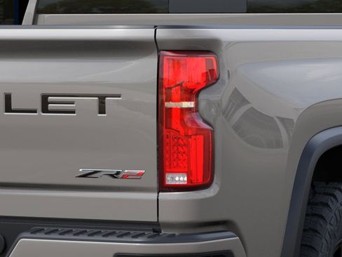 New 2026 Chevrolet Silverado 2500 ZR2 w/ LPO, Dark Essentials Package AWD/4WD image 11