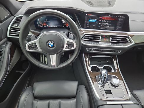 Used 2020 BMW X5 sDrive40i w/ M Sport Package RWD image 14