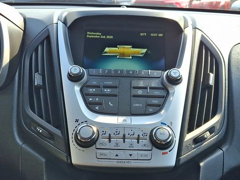 Used 2017 Chevrolet Equinox LS AWD/4WD image 15