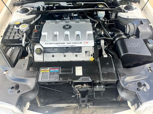 Used 2001 Cadillac Eldorado ESC w/ Comfort/Convenience Pkg image 17