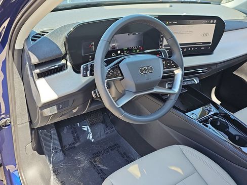 New 2026 Audi Q3 quattro 2.0T AWD/4WD image 17