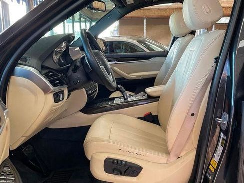 Used 2018 BMW X5 xDrive40e image 13