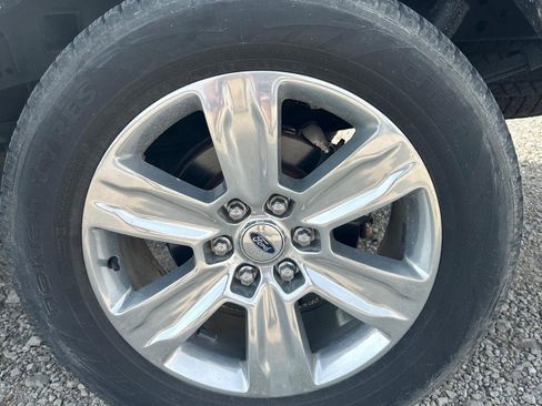 Used 2018 Ford F150 Platinum w/ Technology Package AWD/4WD image 10