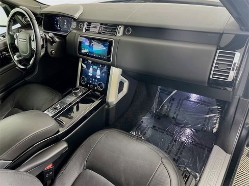 Used 2021 Land Rover Range Rover HSE image 30