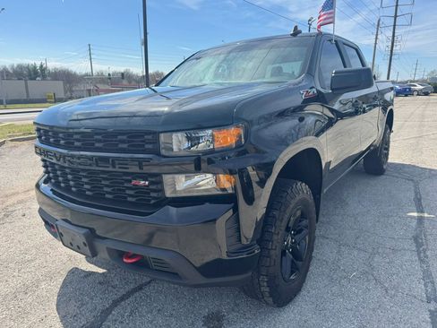 Used 2019 Chevrolet Silverado 1500 Custom Trail Boss w/ Custom Convenience Package image 8